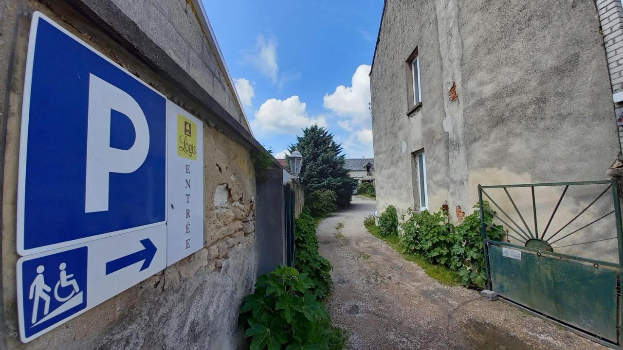 Logis Hotel & Restaurant Du Chemin Des Dames Corbeny Exterior foto