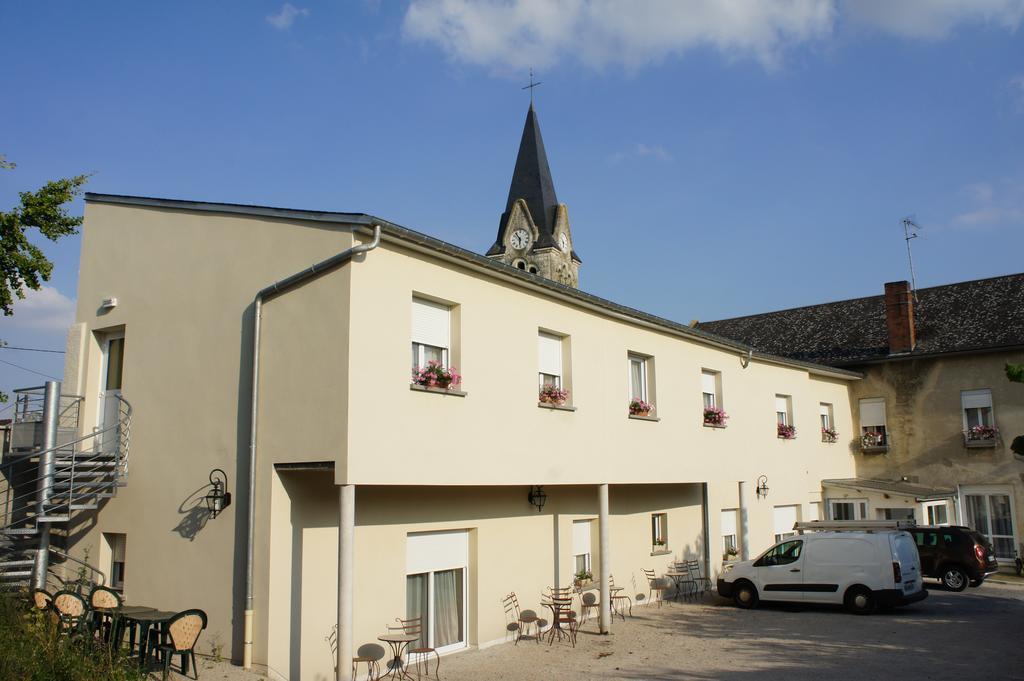 Logis Hotel & Restaurant Du Chemin Des Dames Corbeny Exterior foto